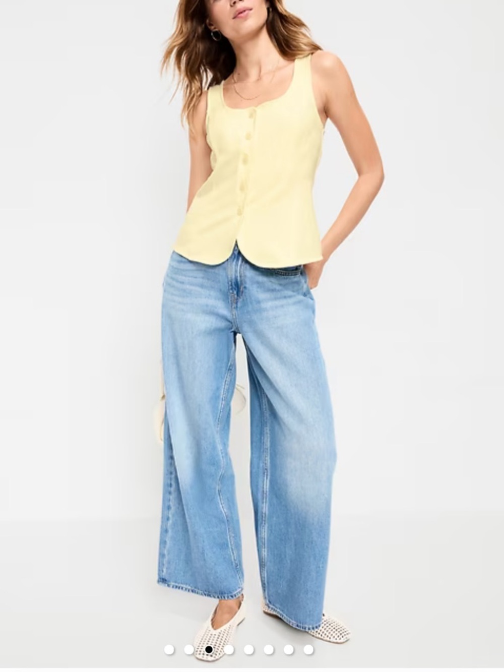 Women’s Sleeveless Button-Front Top in Pale Yellow - Picture 3 of 4